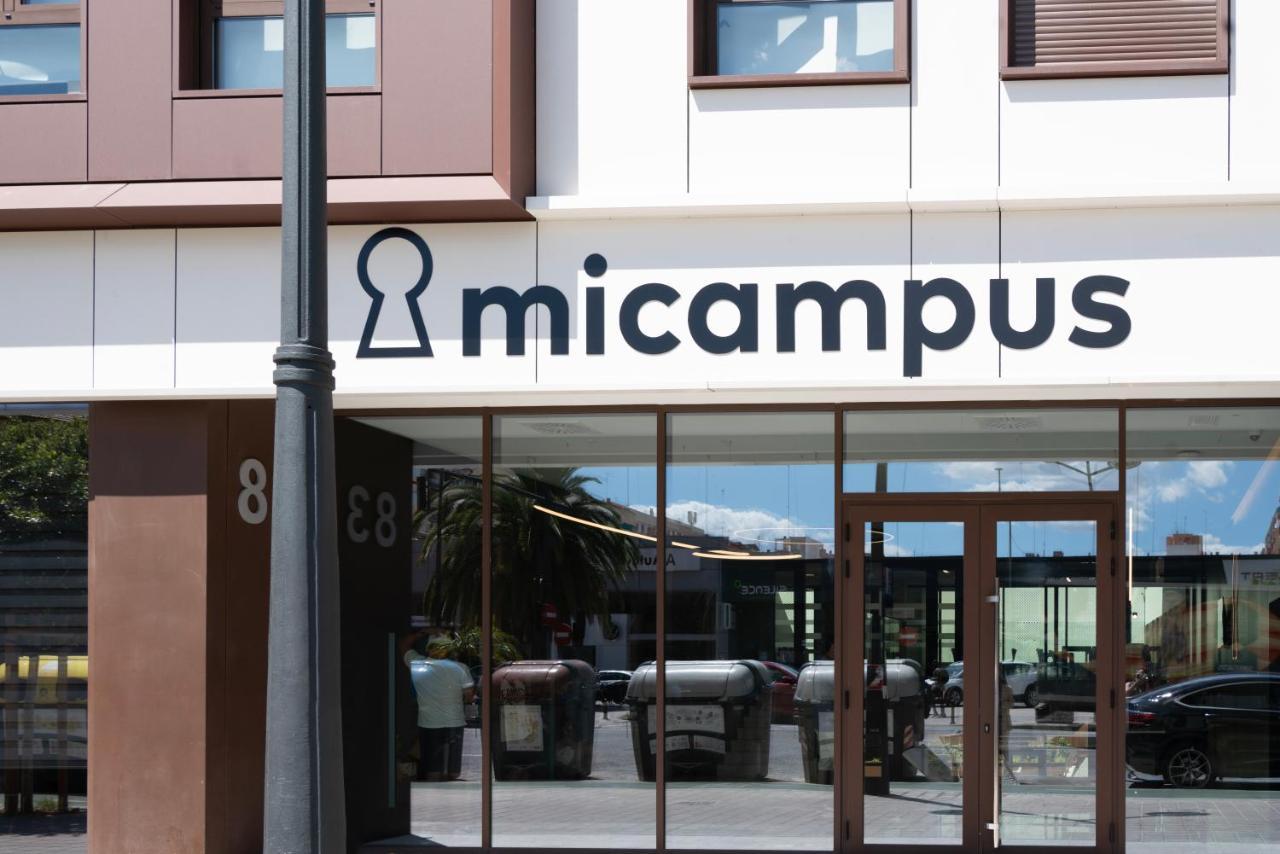 Micampus Avenida Del Puerto - Residencia De Estudiantes Apartment Valencia Exterior photo